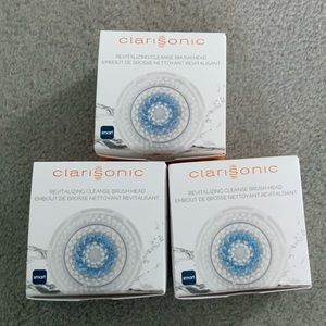SOLD! 3 pack Clarisonic Revitalizing Brush Heads
